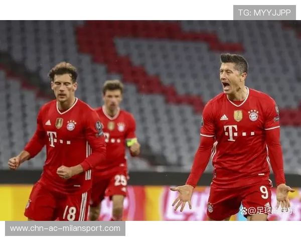 拜仁在高位多次截断并反击,比赛节拍连贯